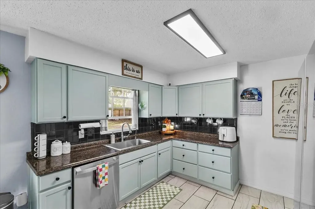 2509 Tamarind Edgewater FL 32141