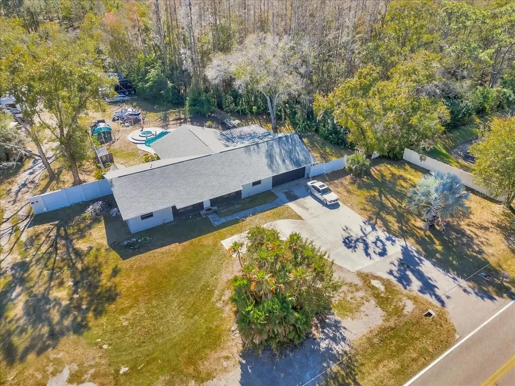 6124 Lynn Road Tampa FL 33625