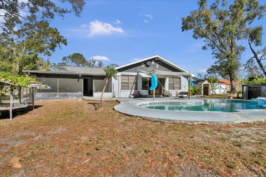 6124 Lynn Road Tampa FL 33625