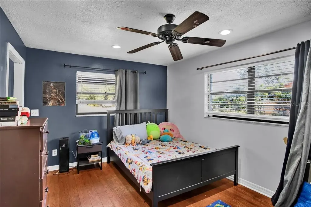 6124 Lynn Road Tampa FL 33625