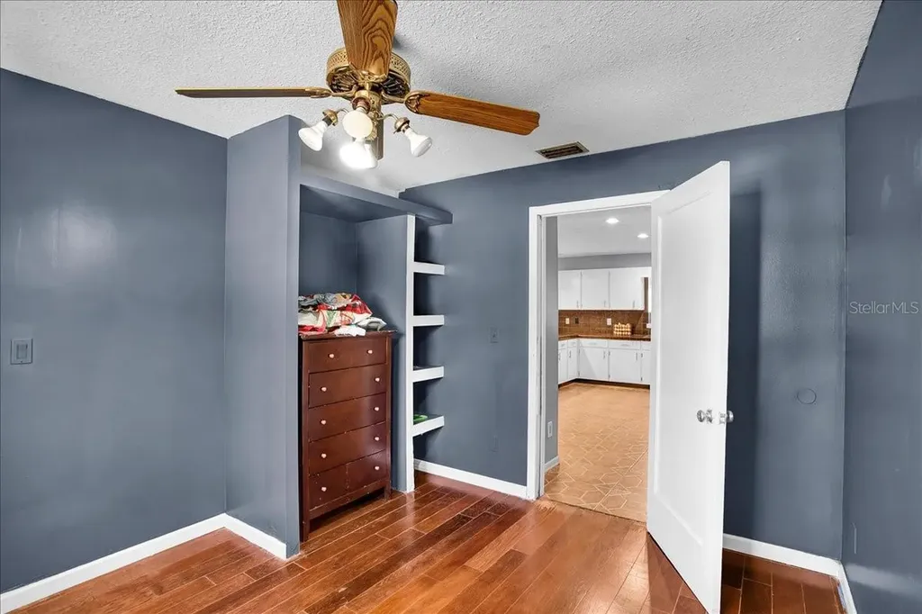 6124 Lynn Road Tampa FL 33625