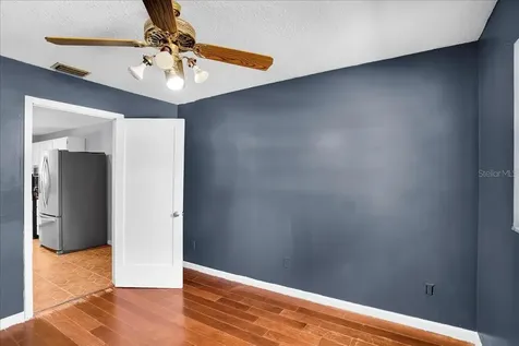6124 Lynn Road Tampa FL 33625