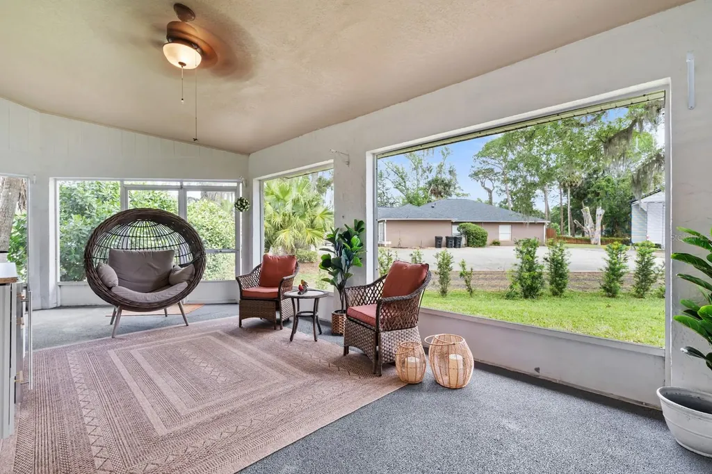 335 Debary Avenue Debary FL 32713