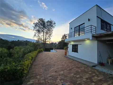 Colombia Medellin - Rionegro - Colombia Medellin OC 05404