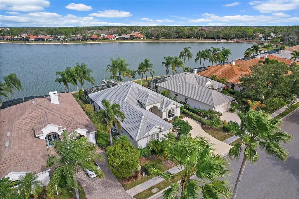 6585 Waters Edge Way Lakewood Ranch FL 34202