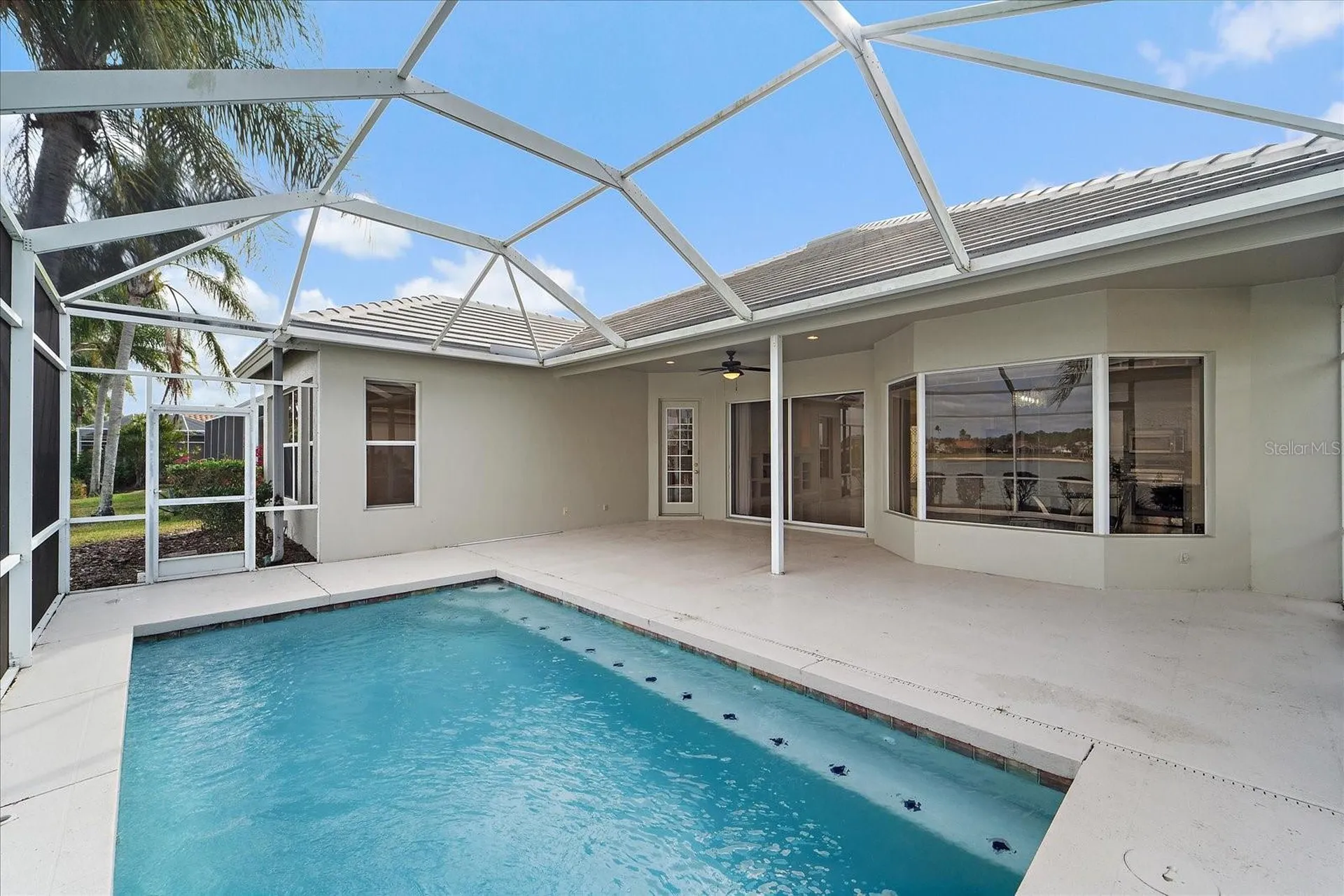 6585 Waters Edge Way Lakewood Ranch FL 34202