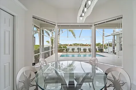 6585 Waters Edge Way Lakewood Ranch FL 34202