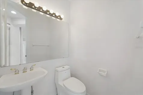 6585 Waters Edge Way Lakewood Ranch FL 34202
