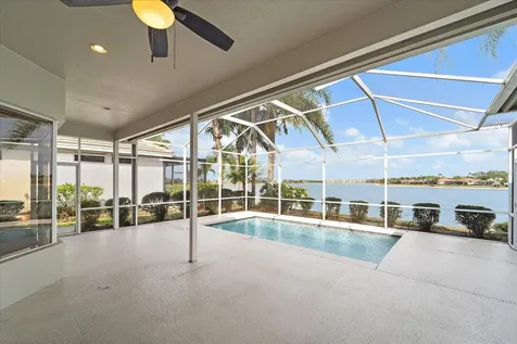 6585 Waters Edge Way Lakewood Ranch FL 34202