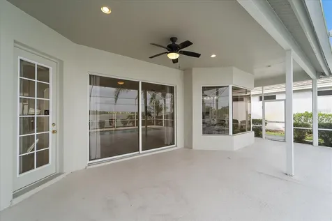 6585 Waters Edge Way Lakewood Ranch FL 34202