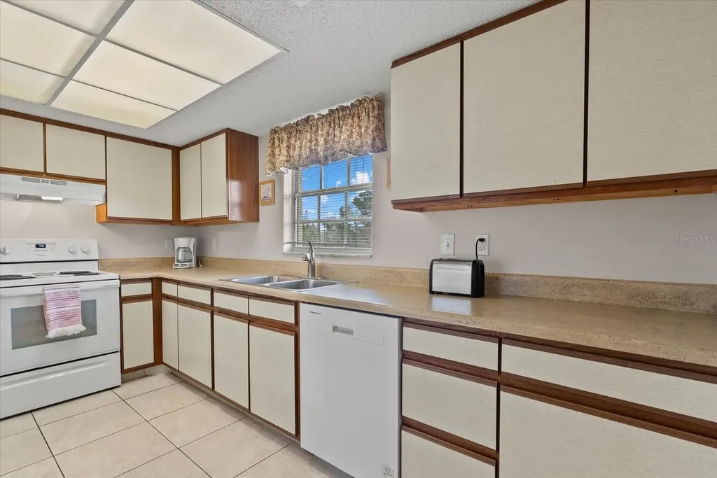 1531 Placida Road Englewood FL 34223