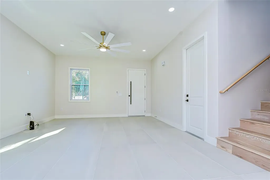 1808 W Erna Drive Tampa FL 33603