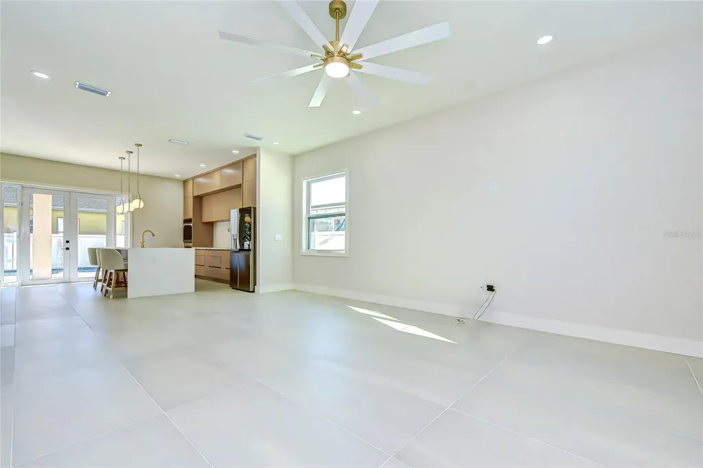 1808 W Erna Drive Tampa FL 33603