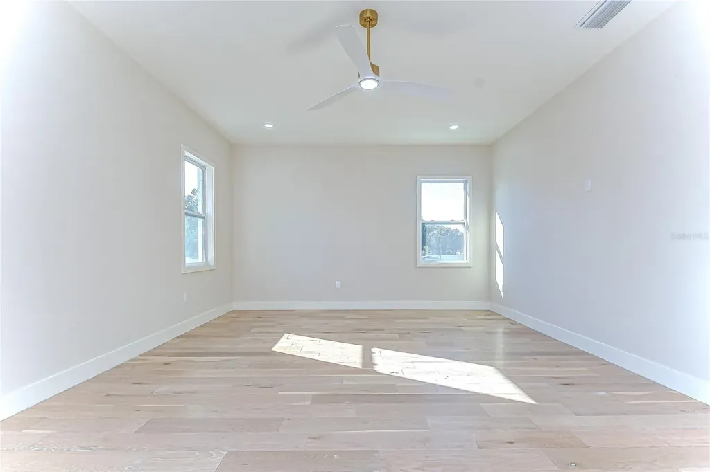 1808 W Erna Drive Tampa FL 33603