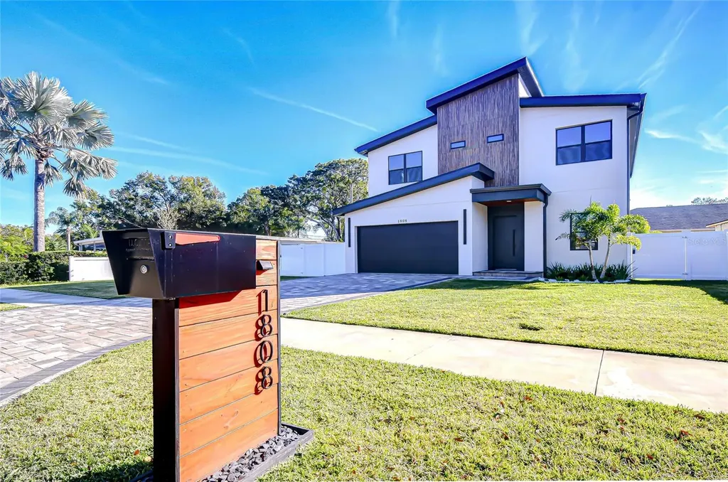 1808 W Erna Drive Tampa FL 33603
