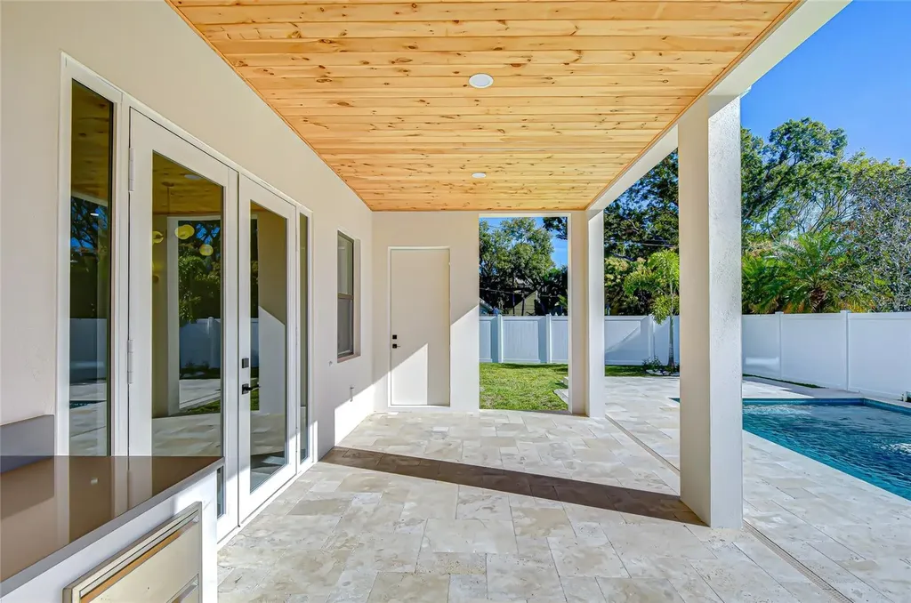 1808 W Erna Drive Tampa FL 33603