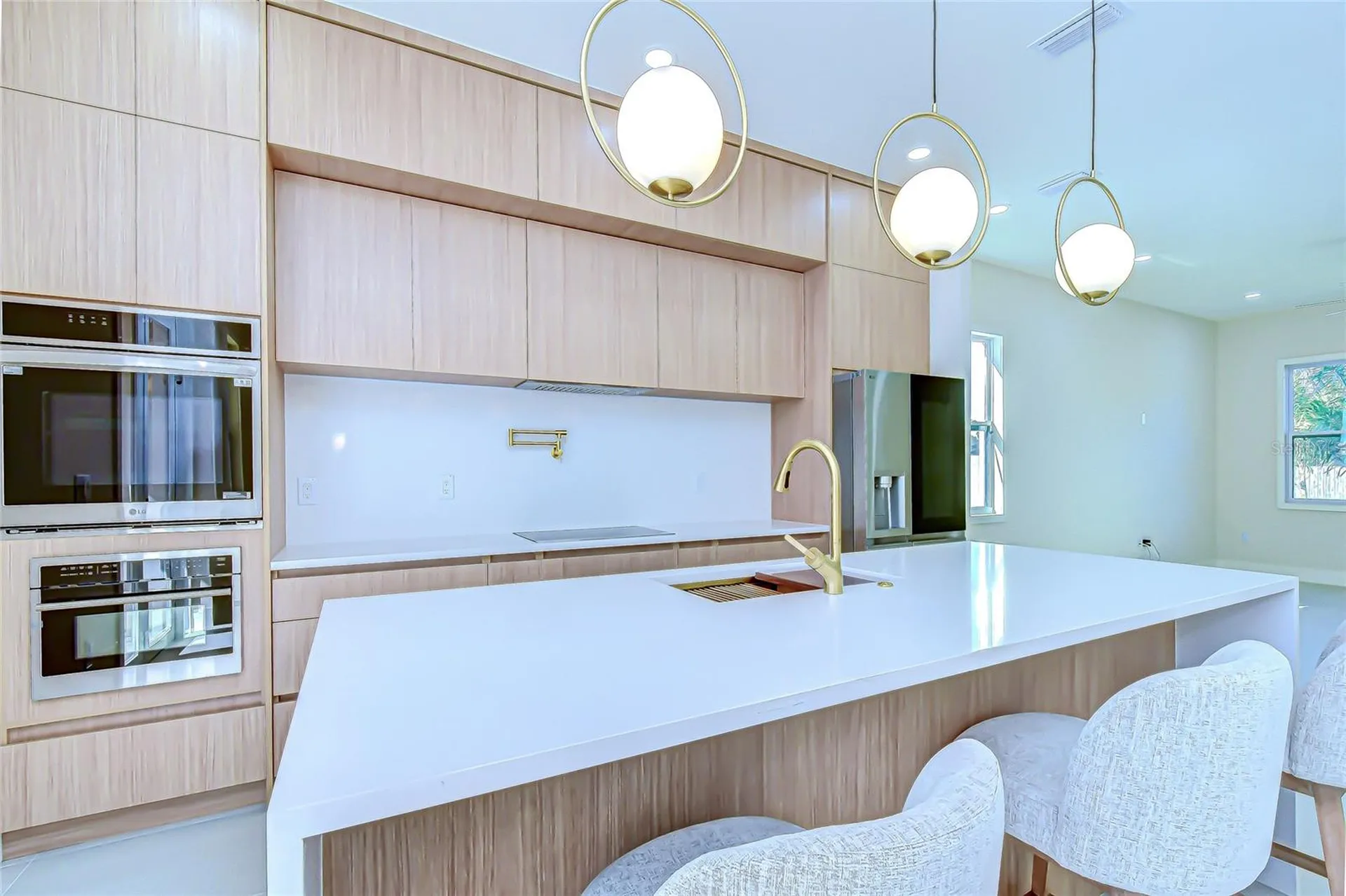 1808 W Erna Drive Tampa FL 33603