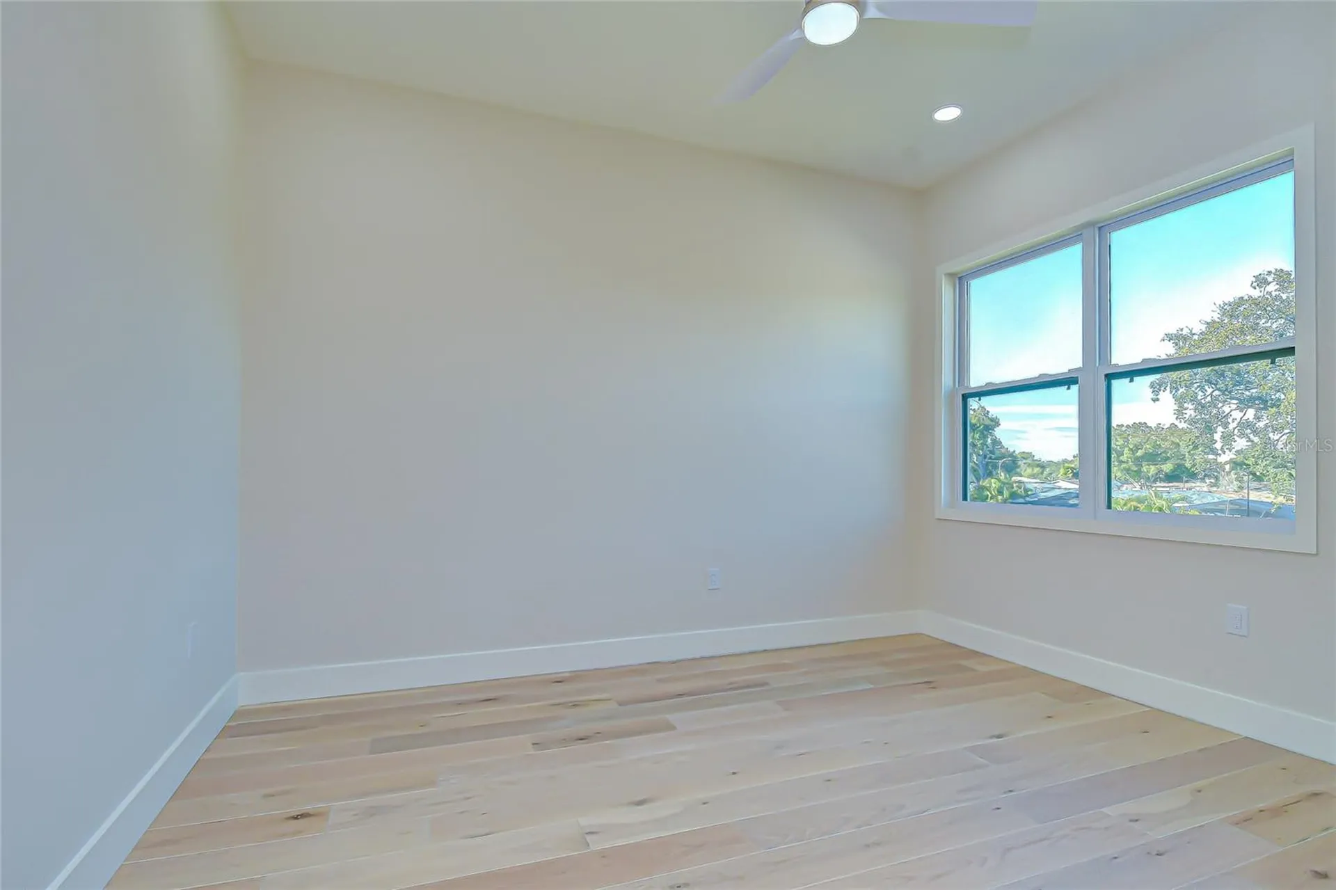 1808 W Erna Drive Tampa FL 33603