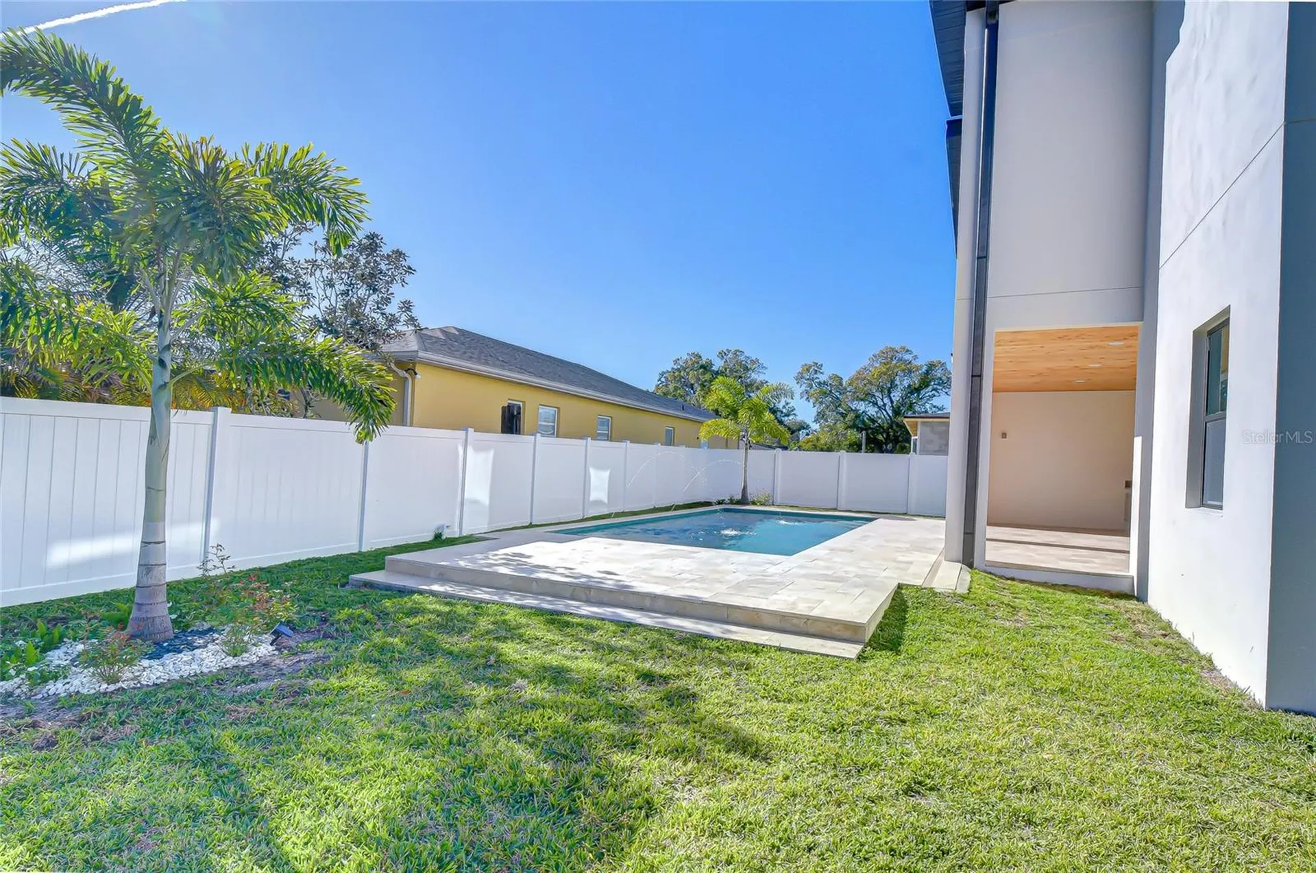 1808 W Erna Drive Tampa FL 33603