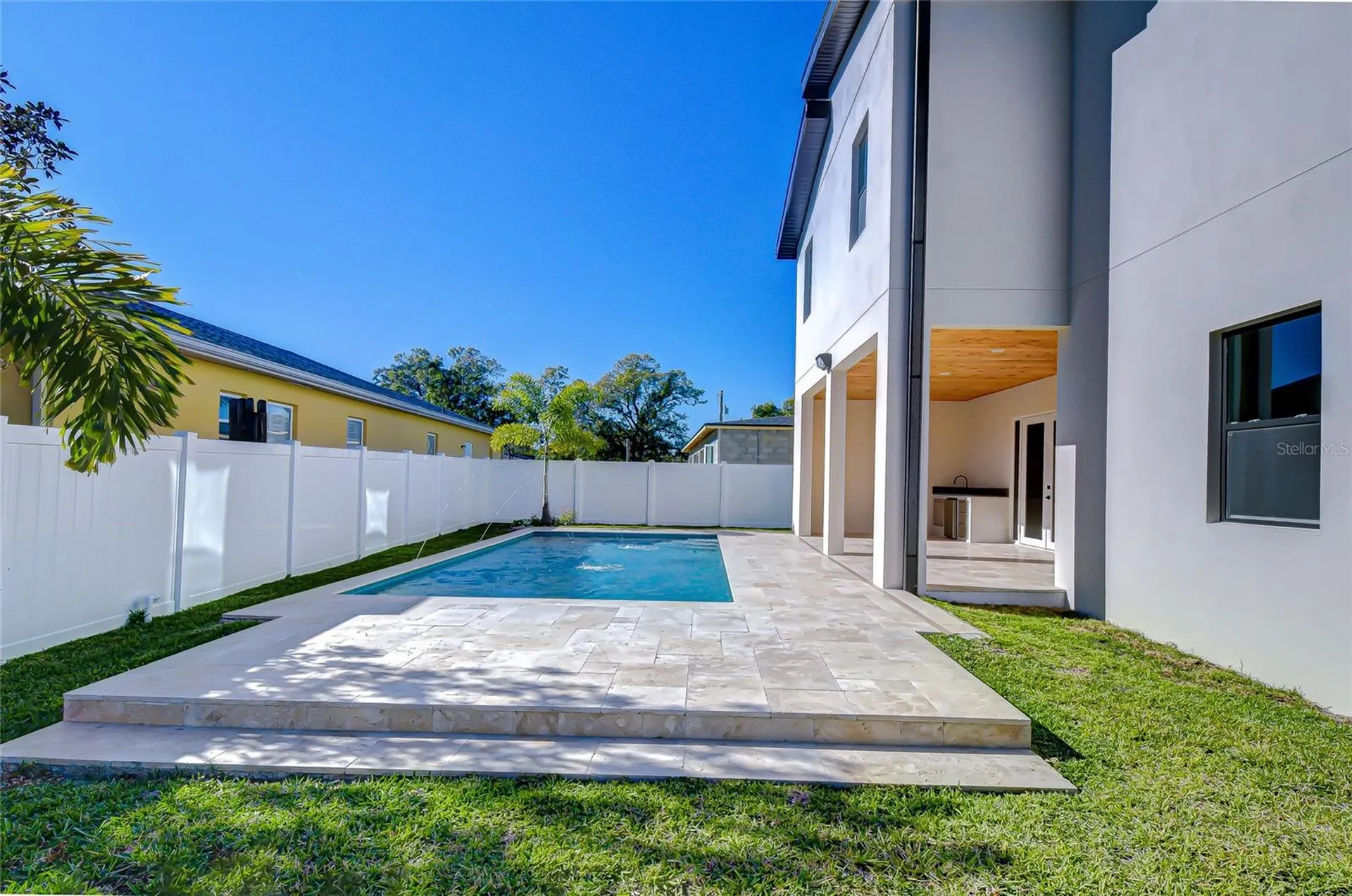 1808 W Erna Drive Tampa FL 33603