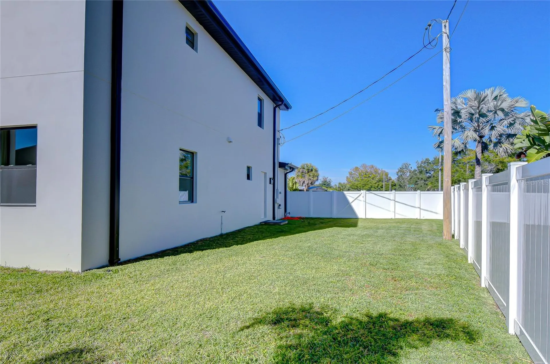 1808 W Erna Drive Tampa FL 33603
