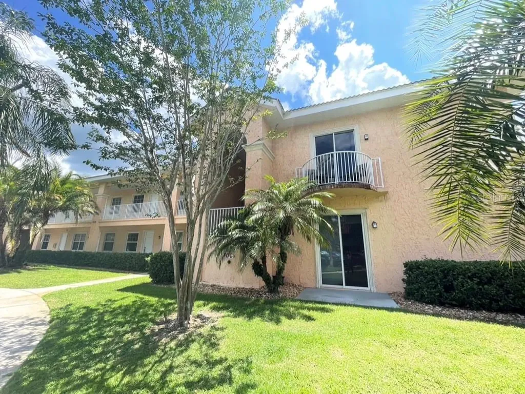 6801 Dali Avenue Land O Lakes FL 34637