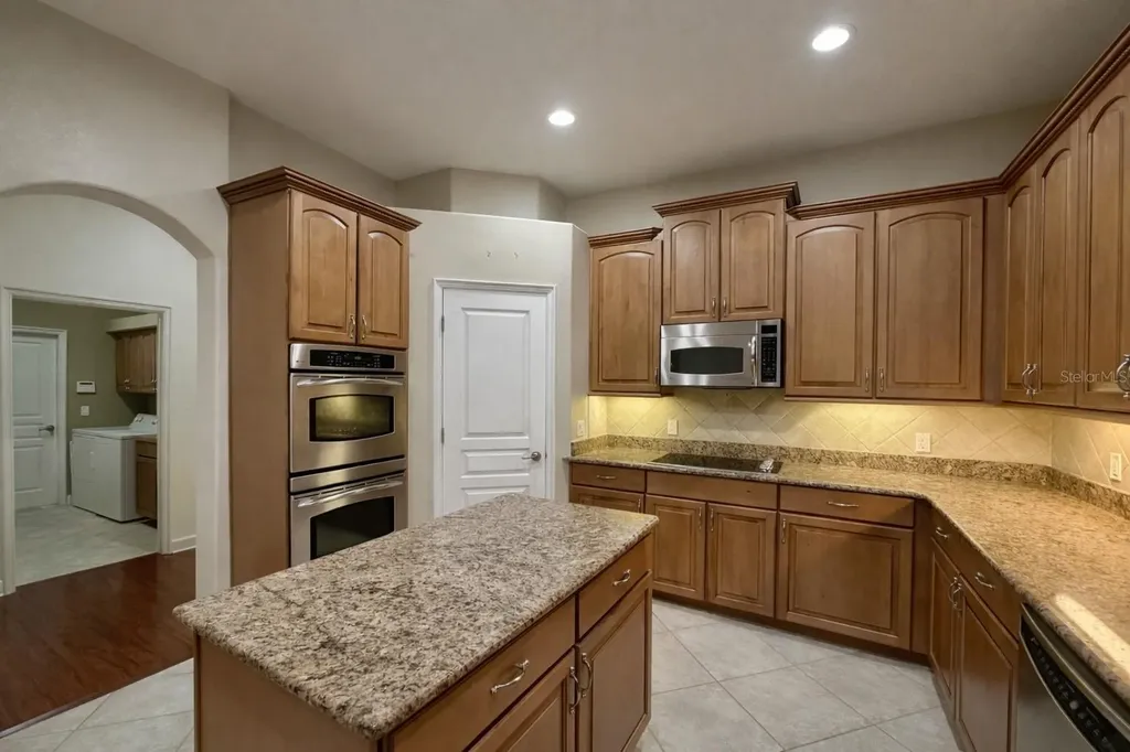 1854 Eloise Cove Drive Winter Haven FL 33884