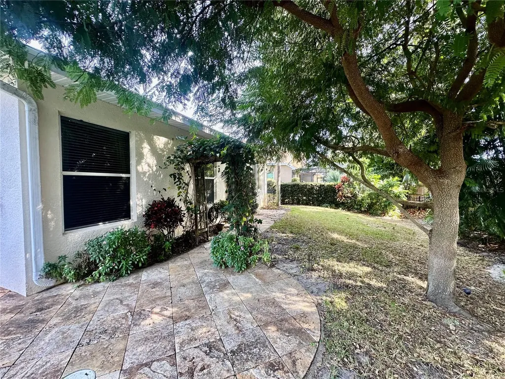 1854 Eloise Cove Drive Winter Haven FL 33884