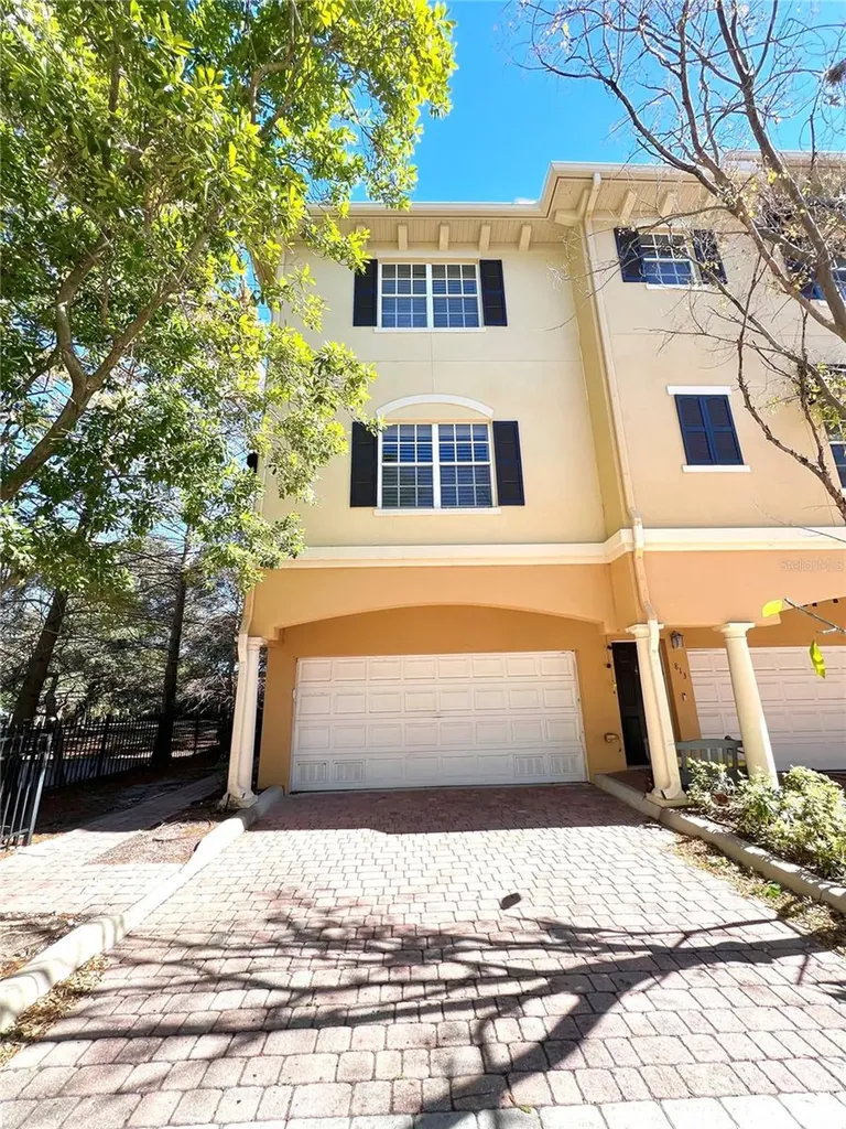 809 Harbor Oak Lane Clearwater FL 33756