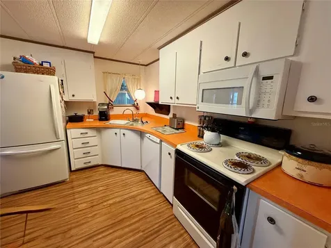 8164 Highpoint Boulevard Brooksville FL 34613