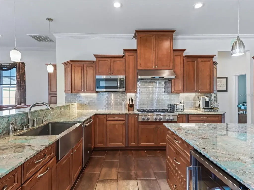 19331 E Levy Street Williston FL 32696