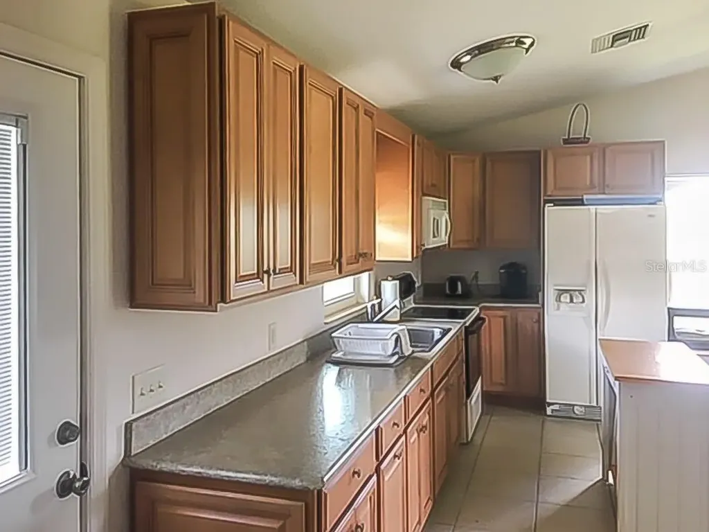 19331 E Levy Street Williston FL 32696