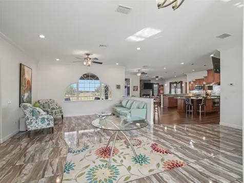 19331 E Levy Street Williston FL 32696