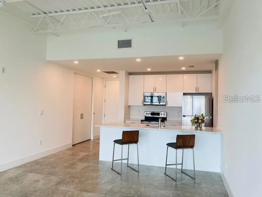332 Cocoanut Avenue Sarasota FL 34236