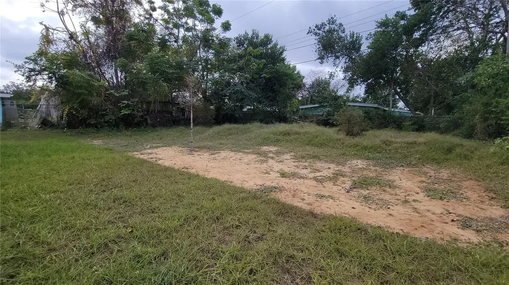 1723 Tallahassee Drive Daytona Beach FL 32117