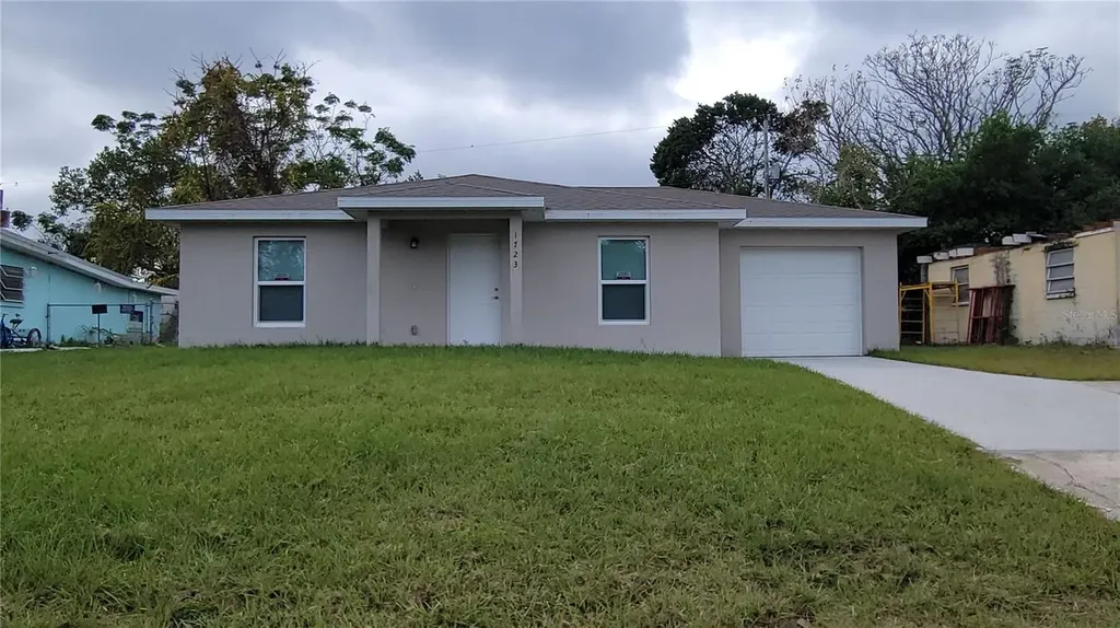 1723 Tallahassee Drive Daytona Beach FL 32117