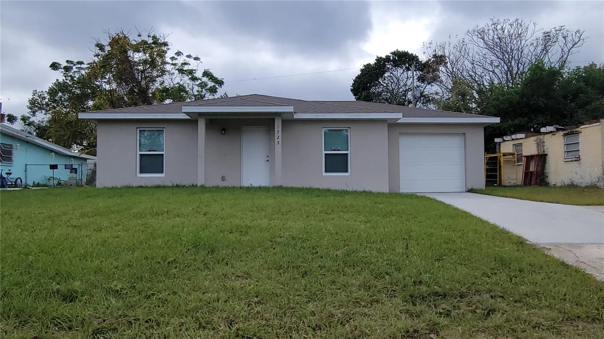 1723 Tallahassee Drive Daytona Beach FL 32117