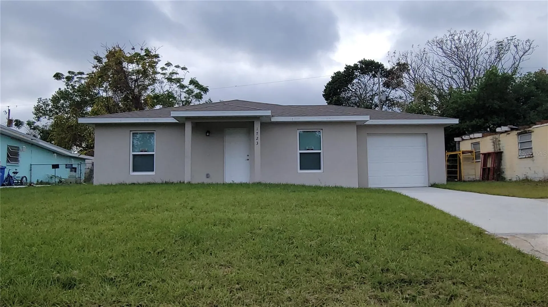 1723 Tallahassee Drive Daytona Beach FL 32117