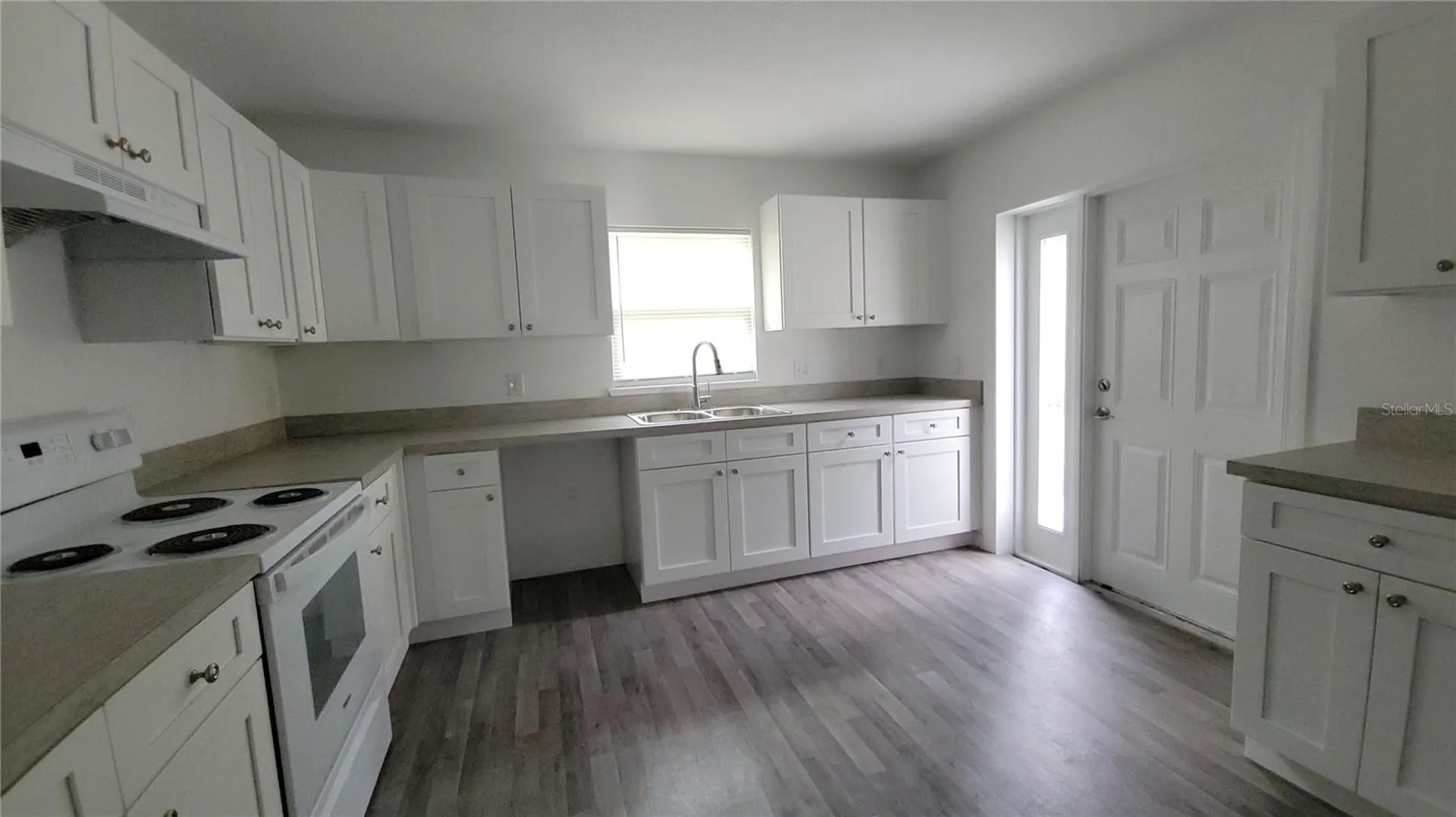 1723 Tallahassee Drive Daytona Beach FL 32117