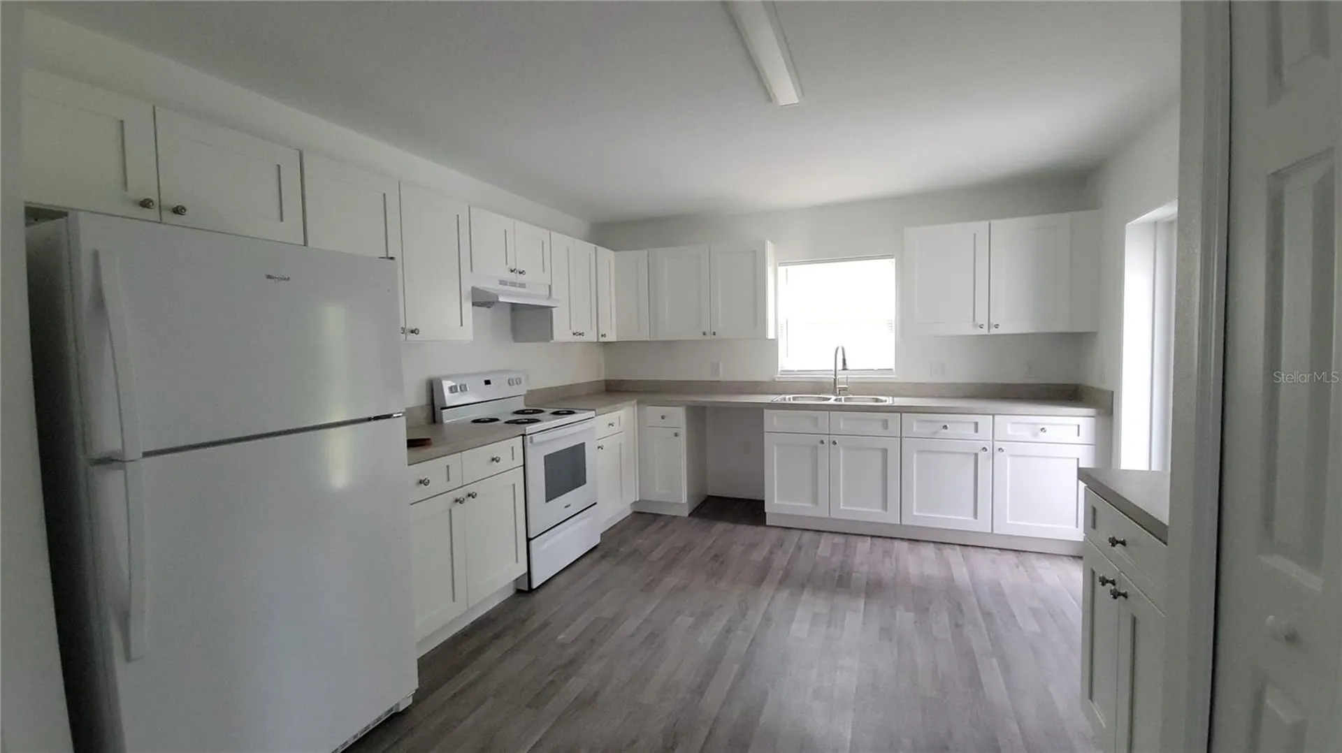 1723 Tallahassee Drive Daytona Beach FL 32117
