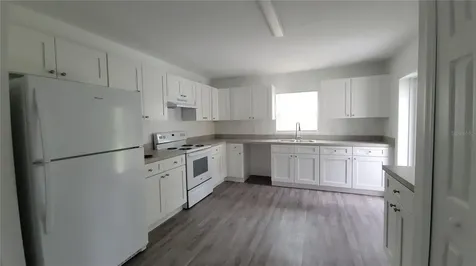 1723 Tallahassee Drive Daytona Beach FL 32117