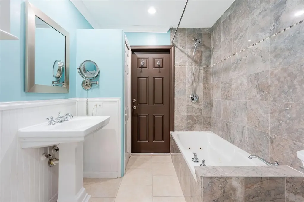 322 NE 29th Terrace Cape Coral FL 33909