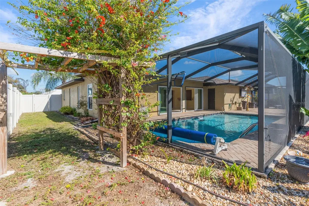 322 NE 29th Terrace Cape Coral FL 33909