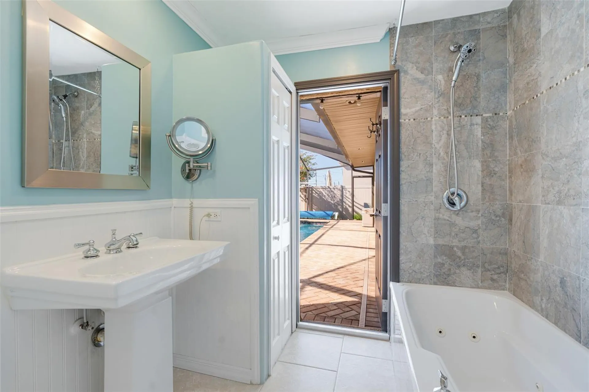 322 NE 29th Terrace Cape Coral FL 33909