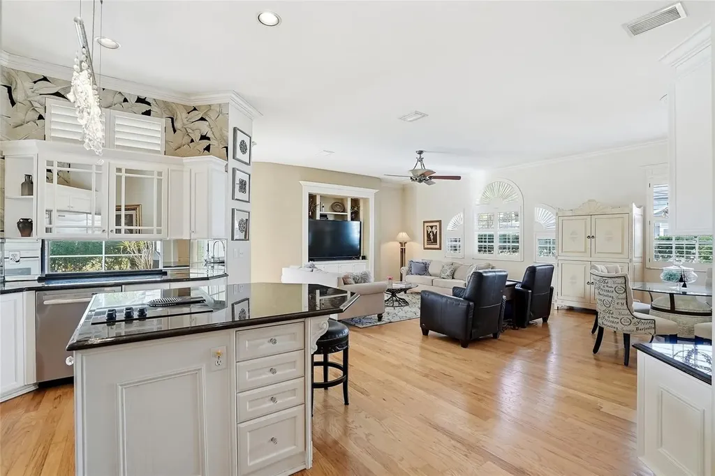 4092 Carlyle Lakes Boulevard Palm Harbor FL 34685