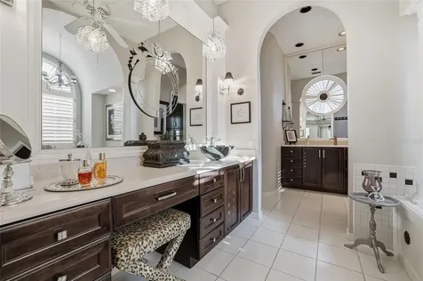 4092 Carlyle Lakes Boulevard Palm Harbor FL 34685