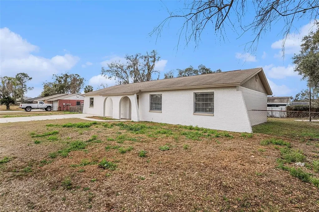 2527 Ridgetop Way Valrico FL 33594
