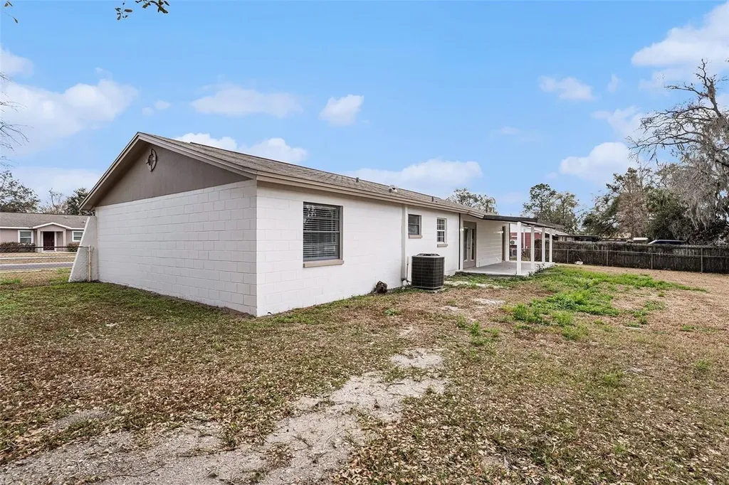 2527 Ridgetop Way Valrico FL 33594