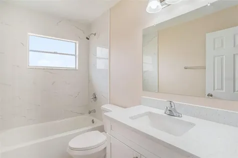 2527 Ridgetop Way Valrico FL 33594