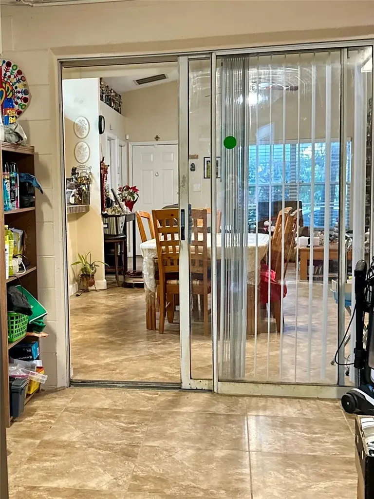 11117 Huxley Avenue Orlando FL 32837